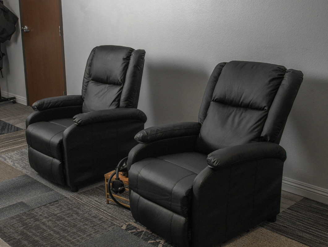 CryoDen Health and Wellness - Image 18